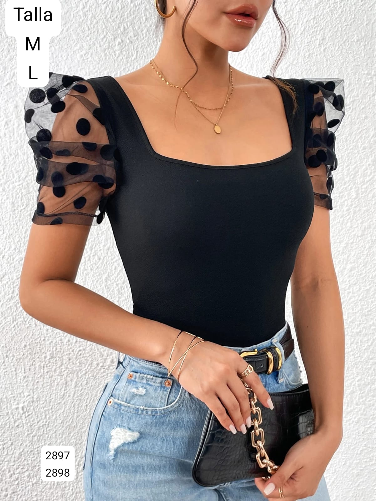 BLUSA NEGRA MANGA CORTA DE MUJER
