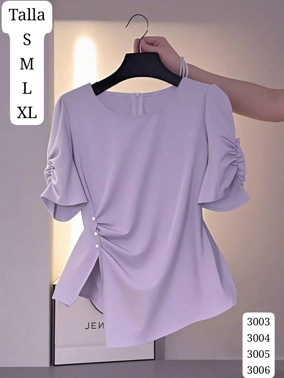 BLUSA LILA DISEÑO ASIMETRICO CUELLO REDONDO Y MANGA CORTA DE MUJER