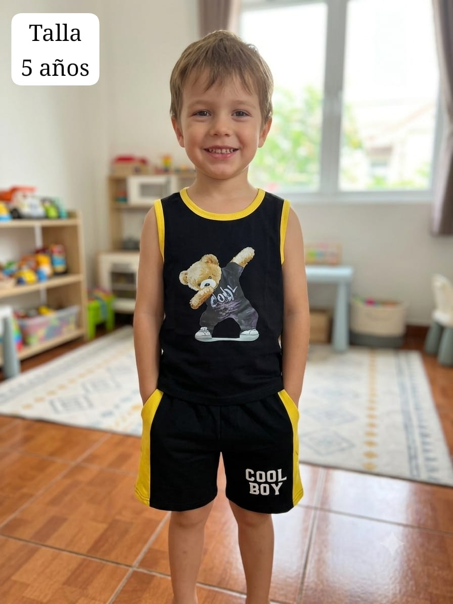CONJUNTO DE SHORT NEGRO CON ORILLA AMARILLO DE NIÑO