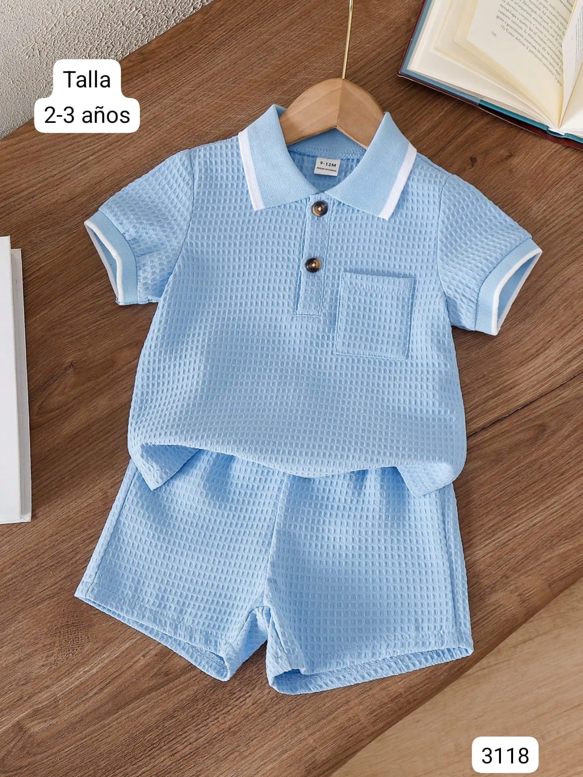 CONJUNTO DE CAMISA Y SHORT CELESTE DE NIÑO
