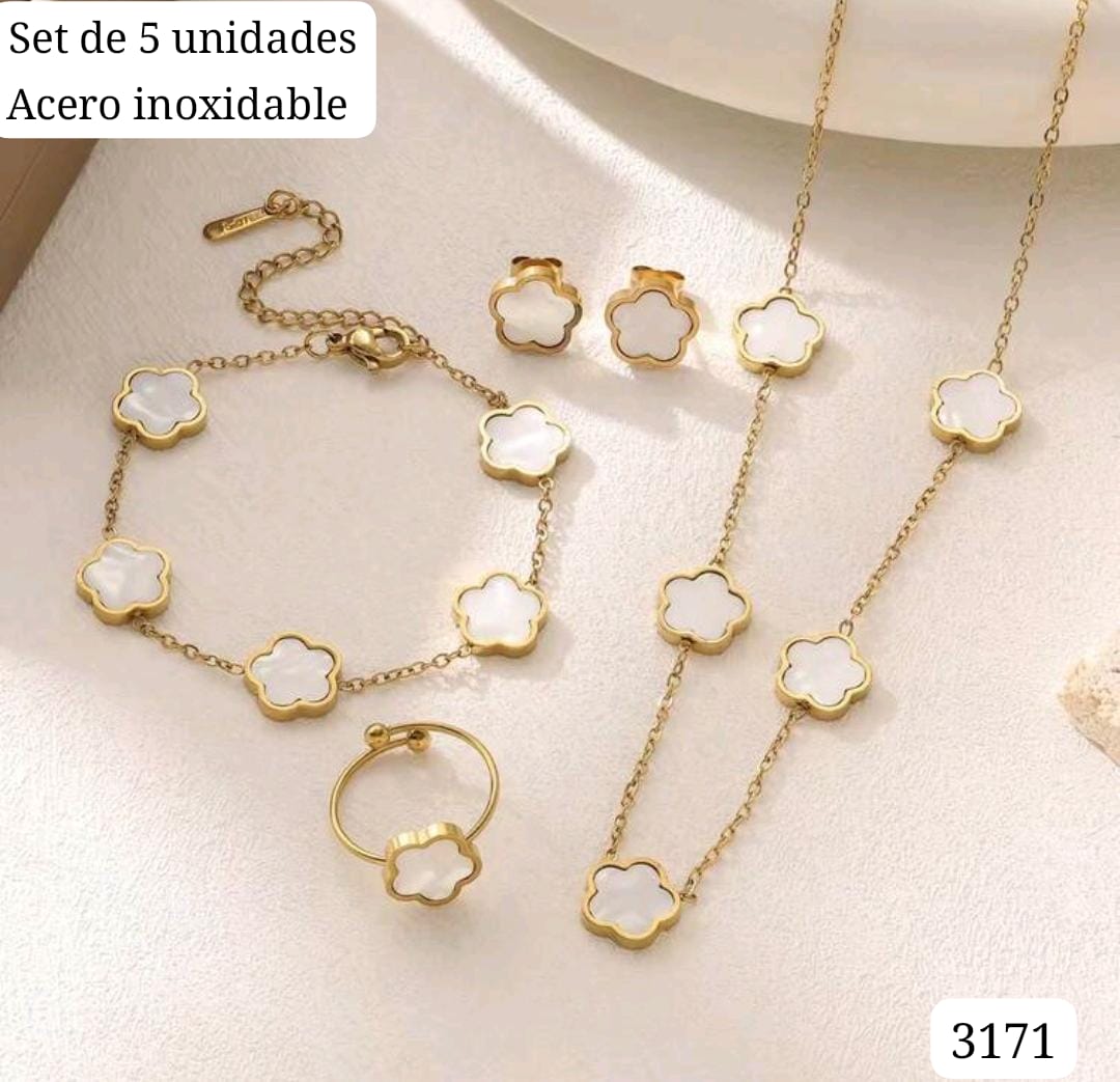 SET DE CADENA, PULSERA, ANILLO Y ARETES
