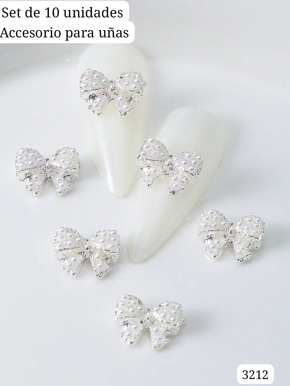 10 PIEZAS DE ACCESORIOS PARA UÑAS