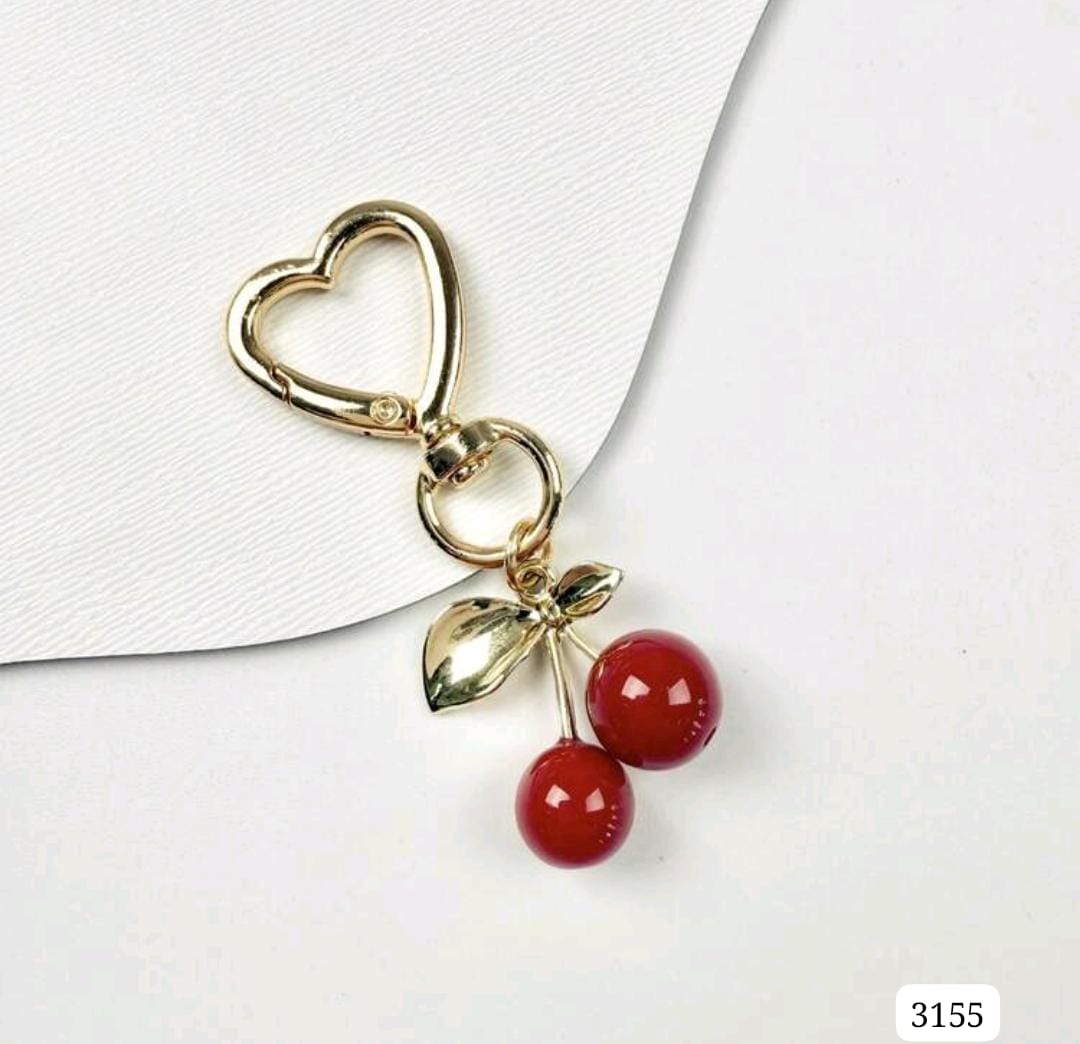 LLAVERO DE CEREZA Y CORAZÒN