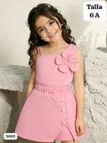 CONJUNTO ROSA DE CAMISA DE MANGA DE TIRANTES Y FALDA DE NIÑA