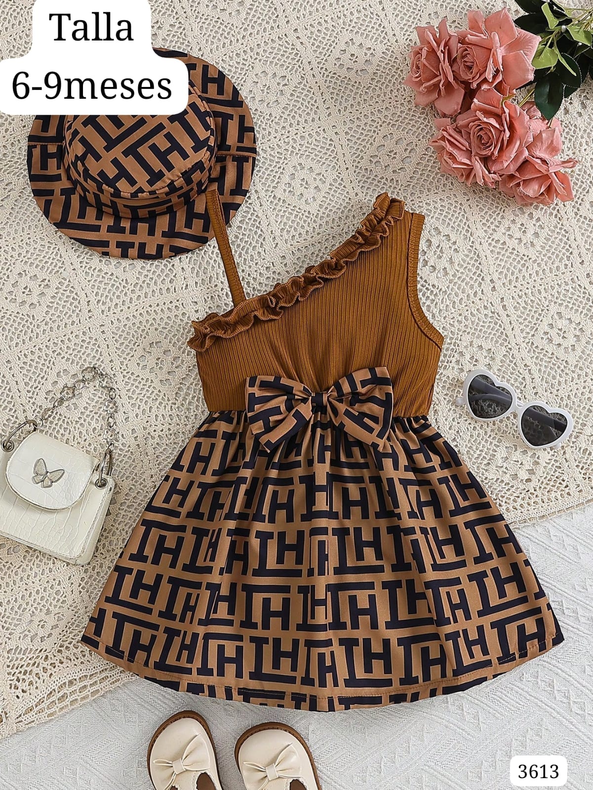 CONJUNTO EN TONOS TIERRA DE NIÑA