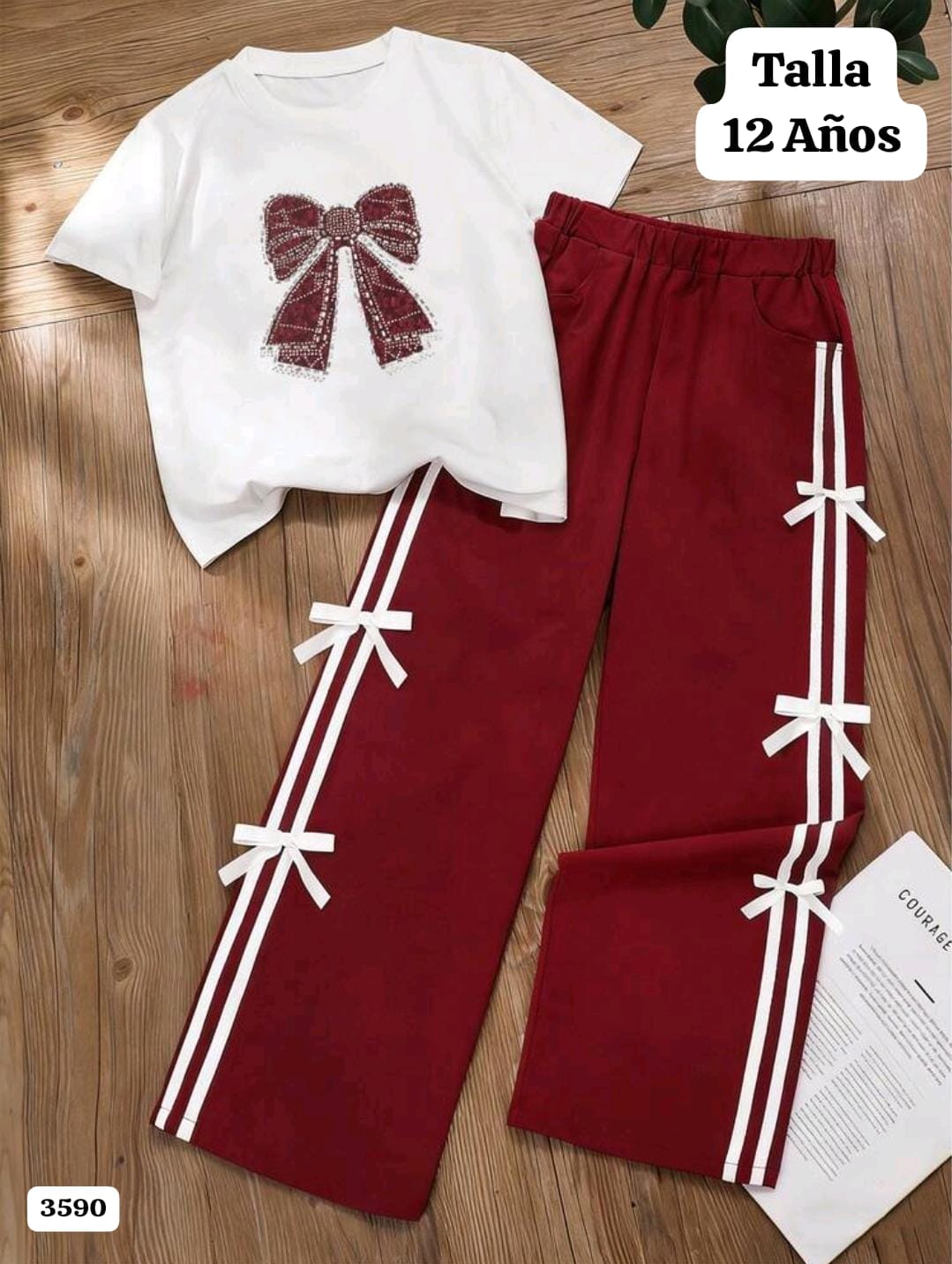 CONJUNTO DE CAMISETA Y PANTALONETA ROJO VINO DE NIÑA