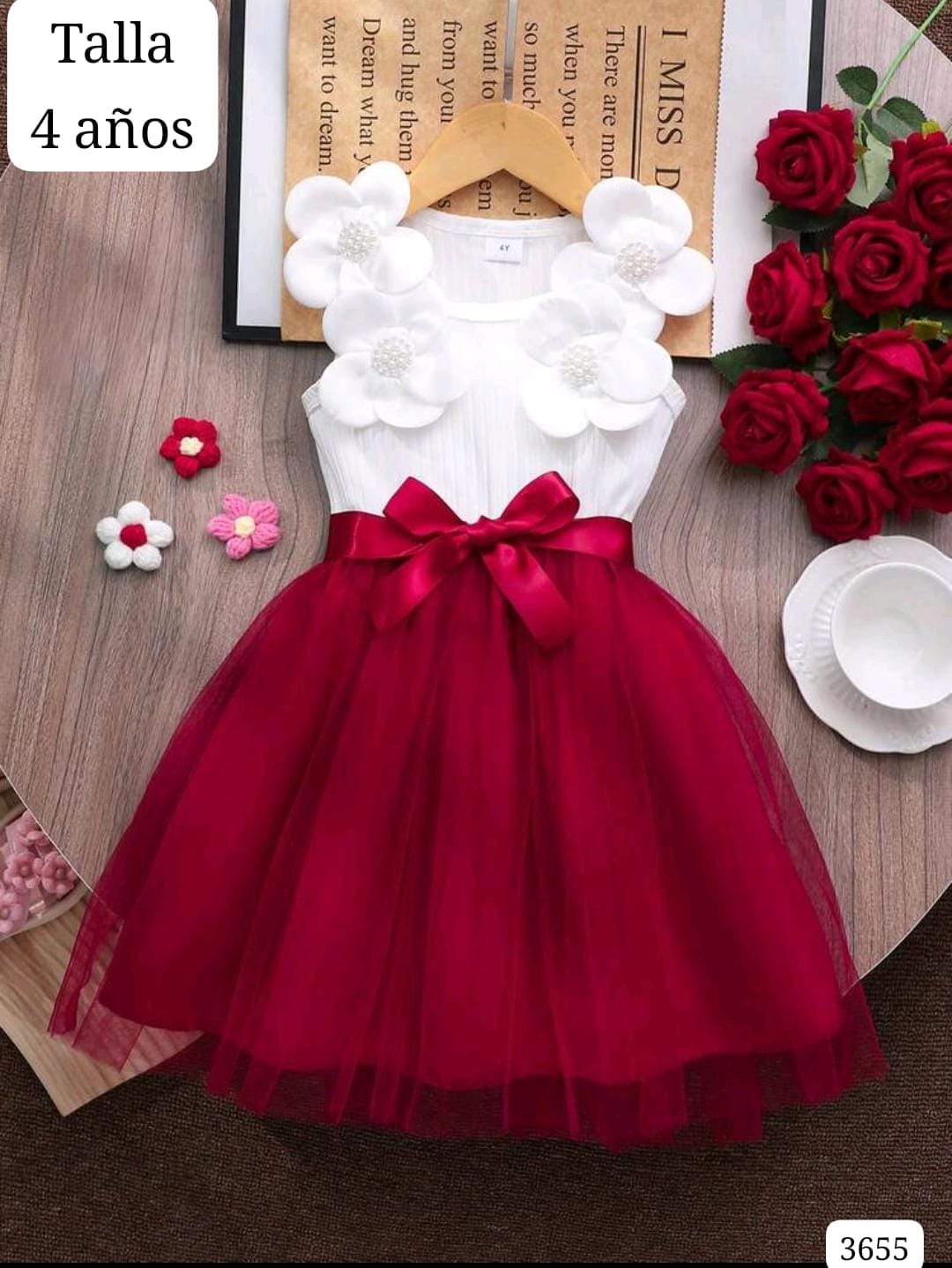 VESTIDO BLANCO Y ROJO VINO CON LISTON DE NIÑA