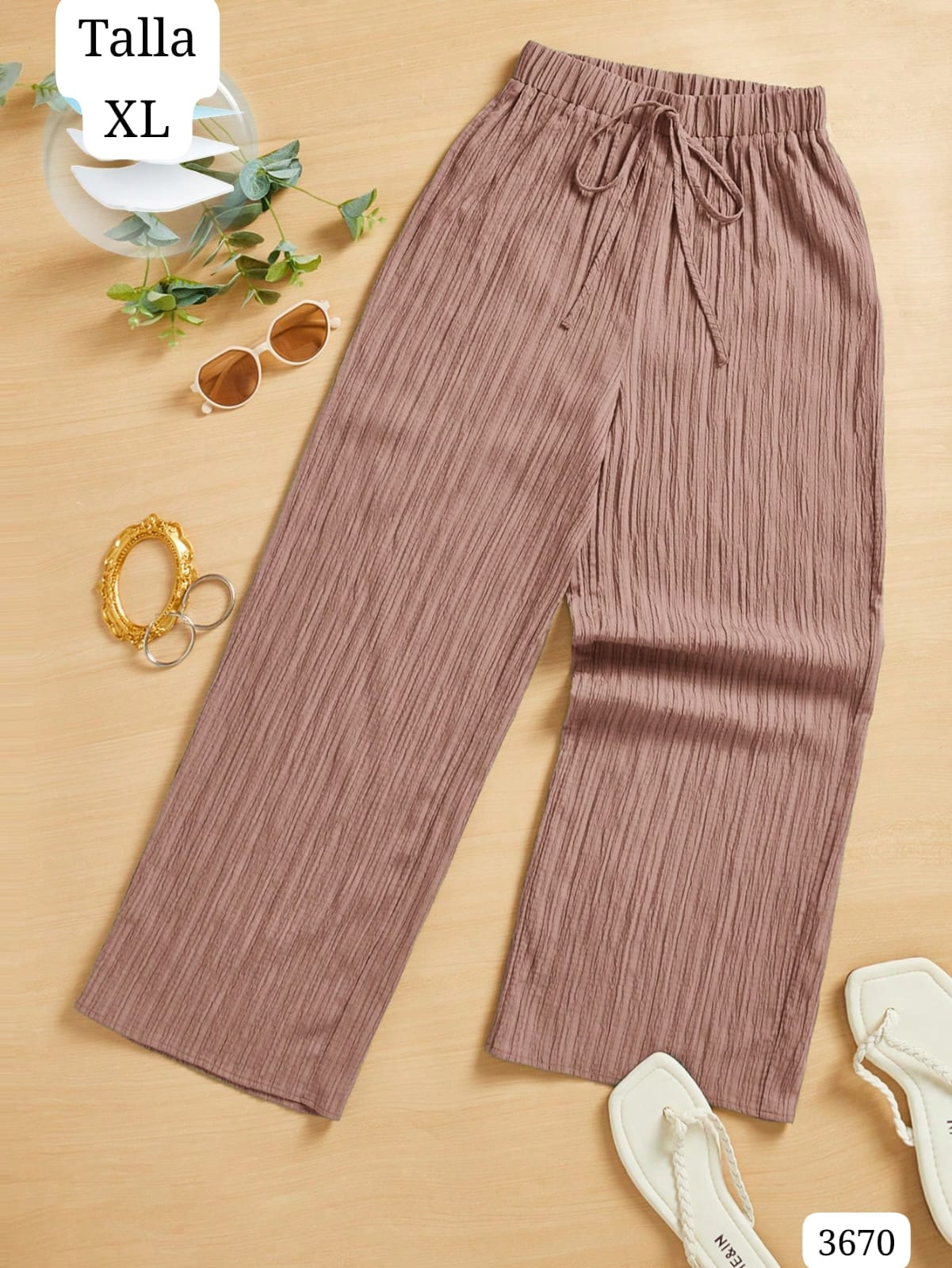 PANTALONETA DE MUJER