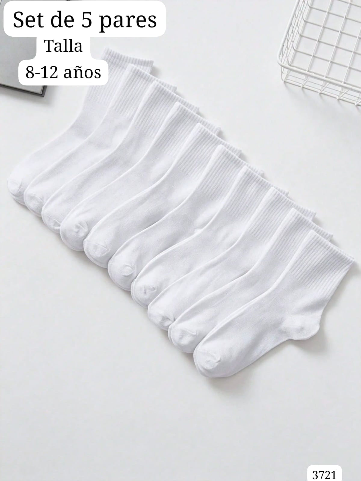 SET DE 5 PARES DE CALCETAS BLANCAS Y ALTAS