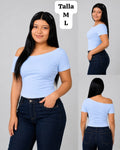 BLUSA CELESTE CON MANGA CAIDA DE MUJER