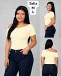 BLUSA CREMA CON MANGA CAIDA DE MUJER