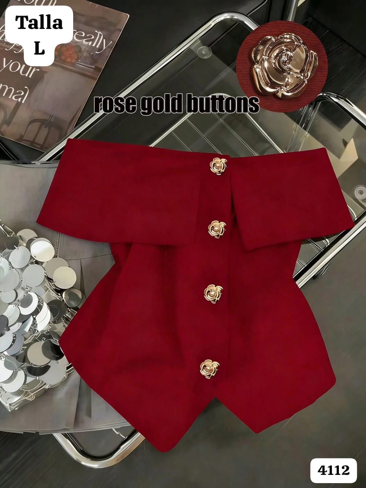 BLUSA ROJA ESTILO CAMPESINA CON BOTONES DORADOS DE MUJER