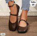 PAR DE ZAPATOS CAFE PUNTA CUADRADA DE MUJER