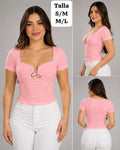 BLUSA ROSA ESCOTE CUADRADO Y DIJEN METALICO DE MUJER