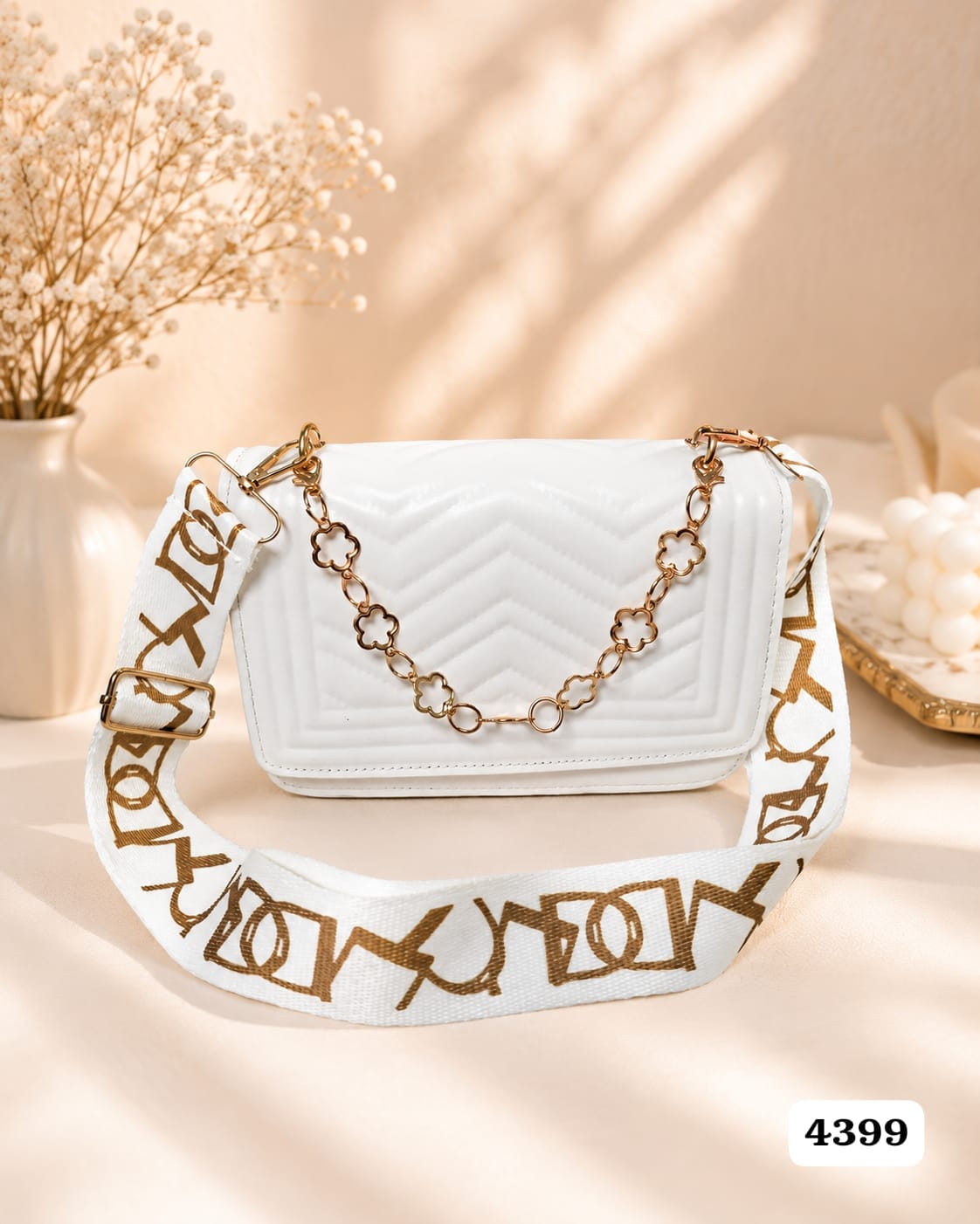 CARTERA BLANCA DE MUJER