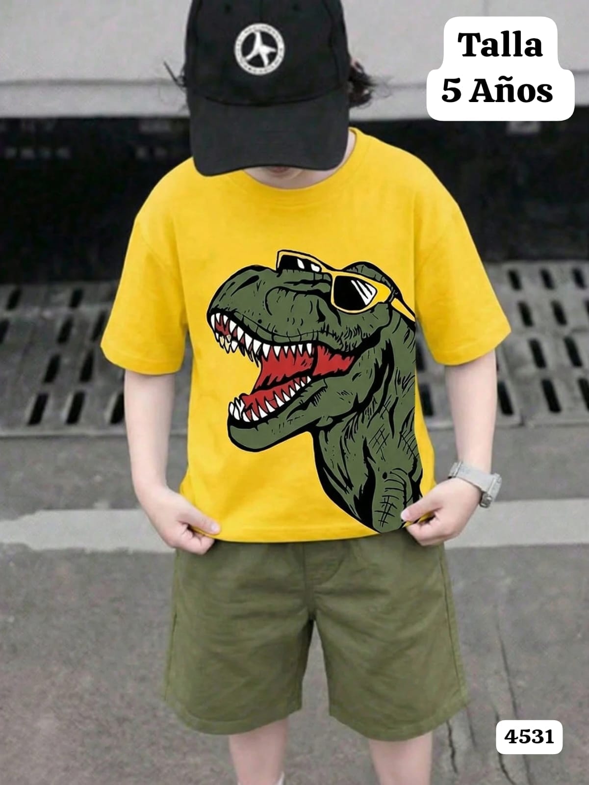 CONJUNTO DE DINOSAURIO DE NIÑO