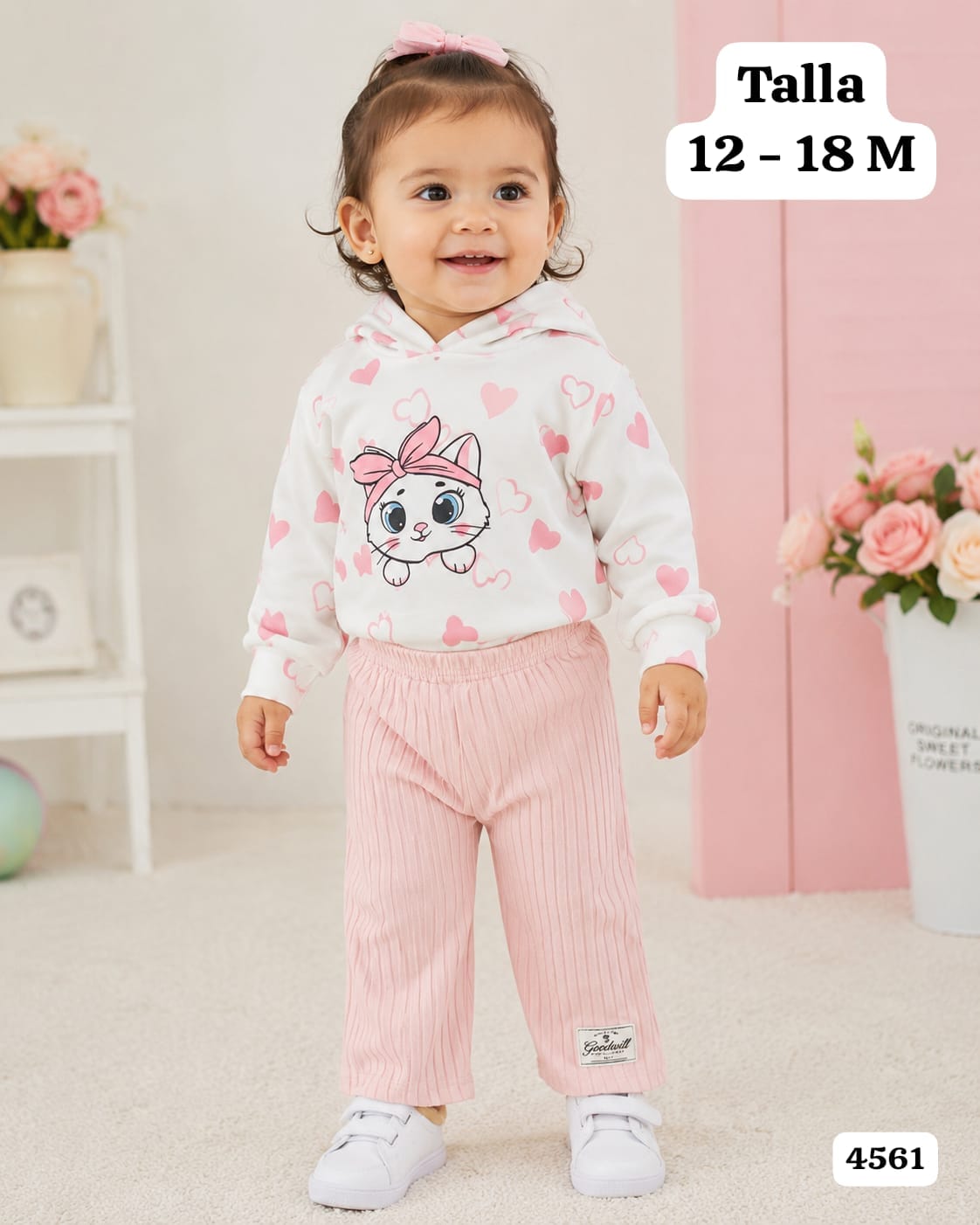 CONMJUNTO DE SUETER Y PANTALONETA DE NIÑA
