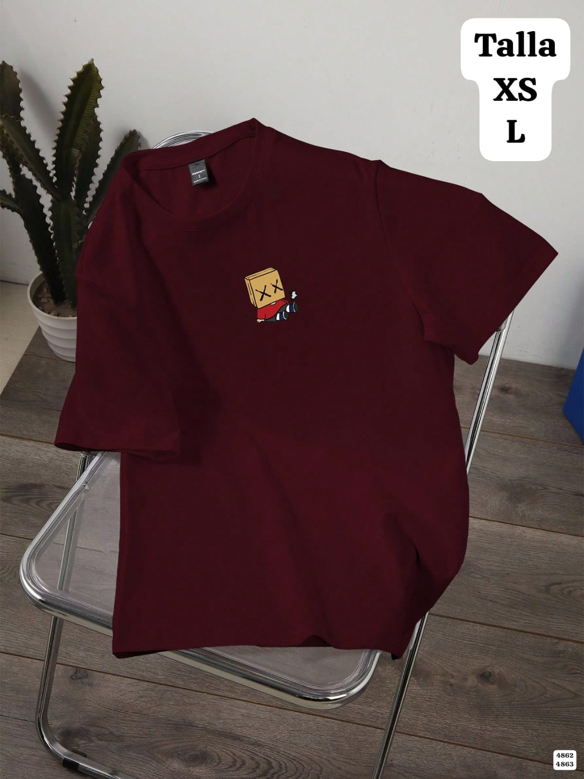 CAMISETA CON MUÑECO CARA OCULTA DE HOMBRE
