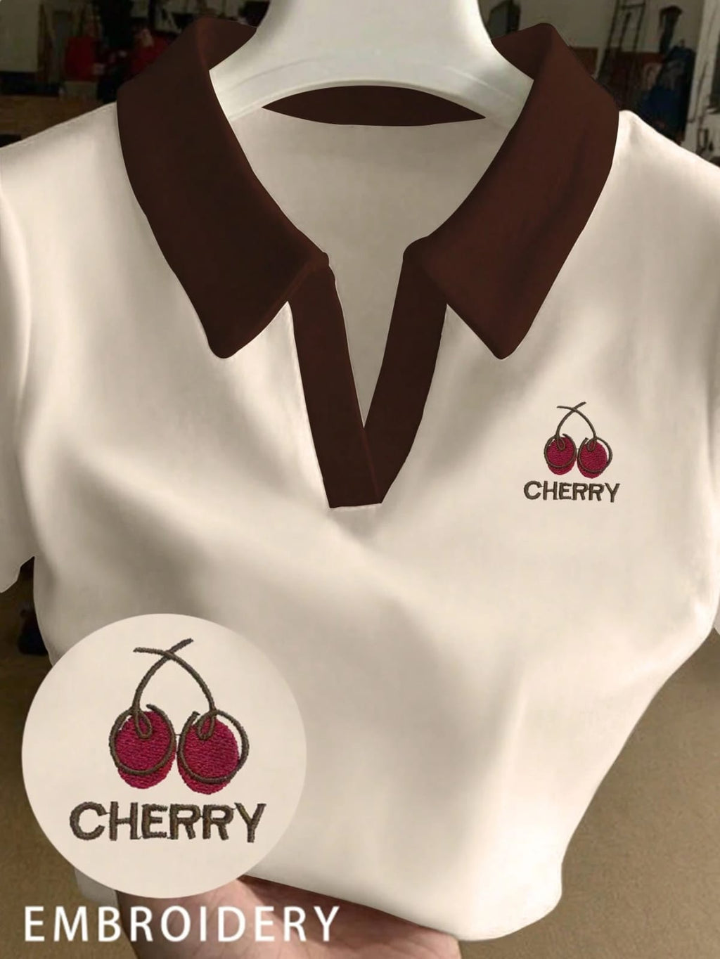 CAMISETA DE CHERRY DE MUJER