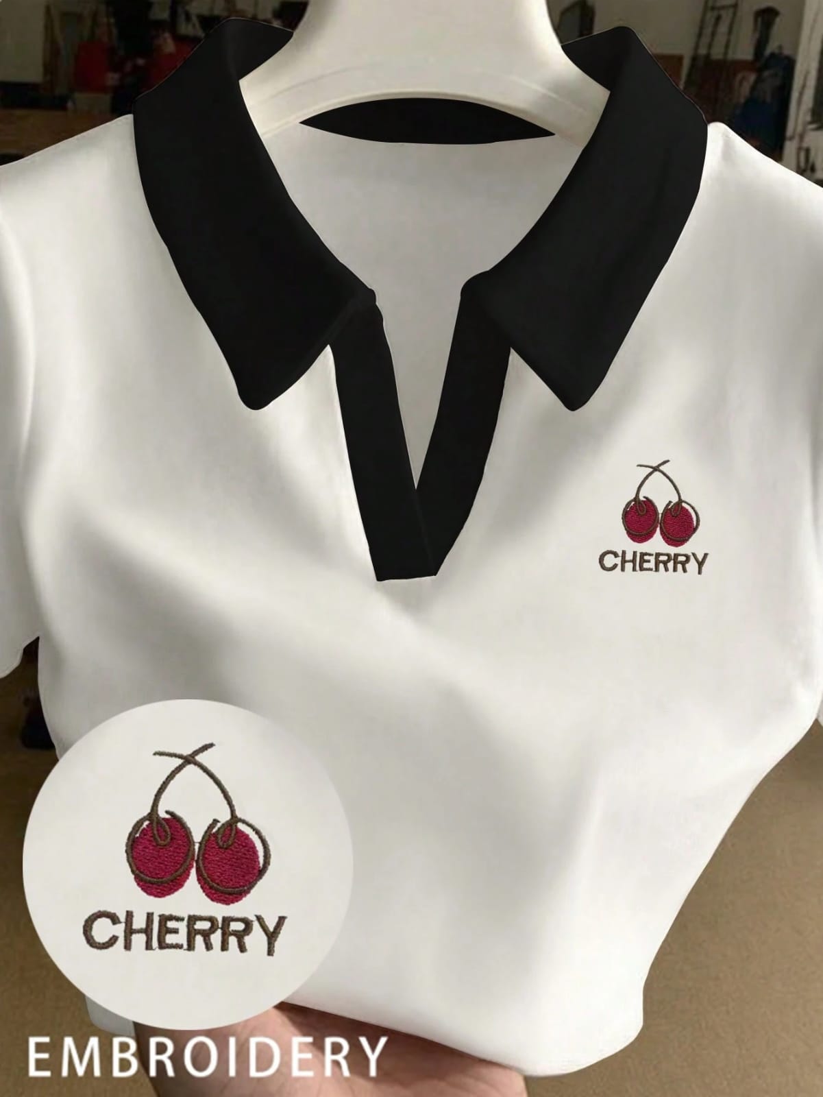 CAMISETA DE CHERRY DE MUJER