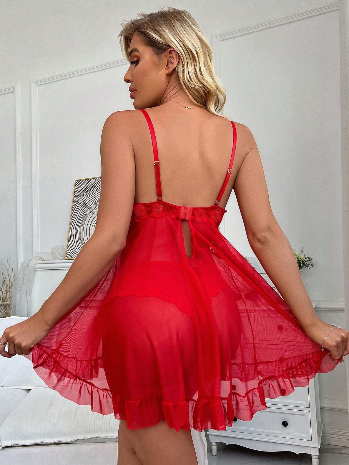 LENCERIA DE MUJER CON ESTAMPADO DE BLONDA
