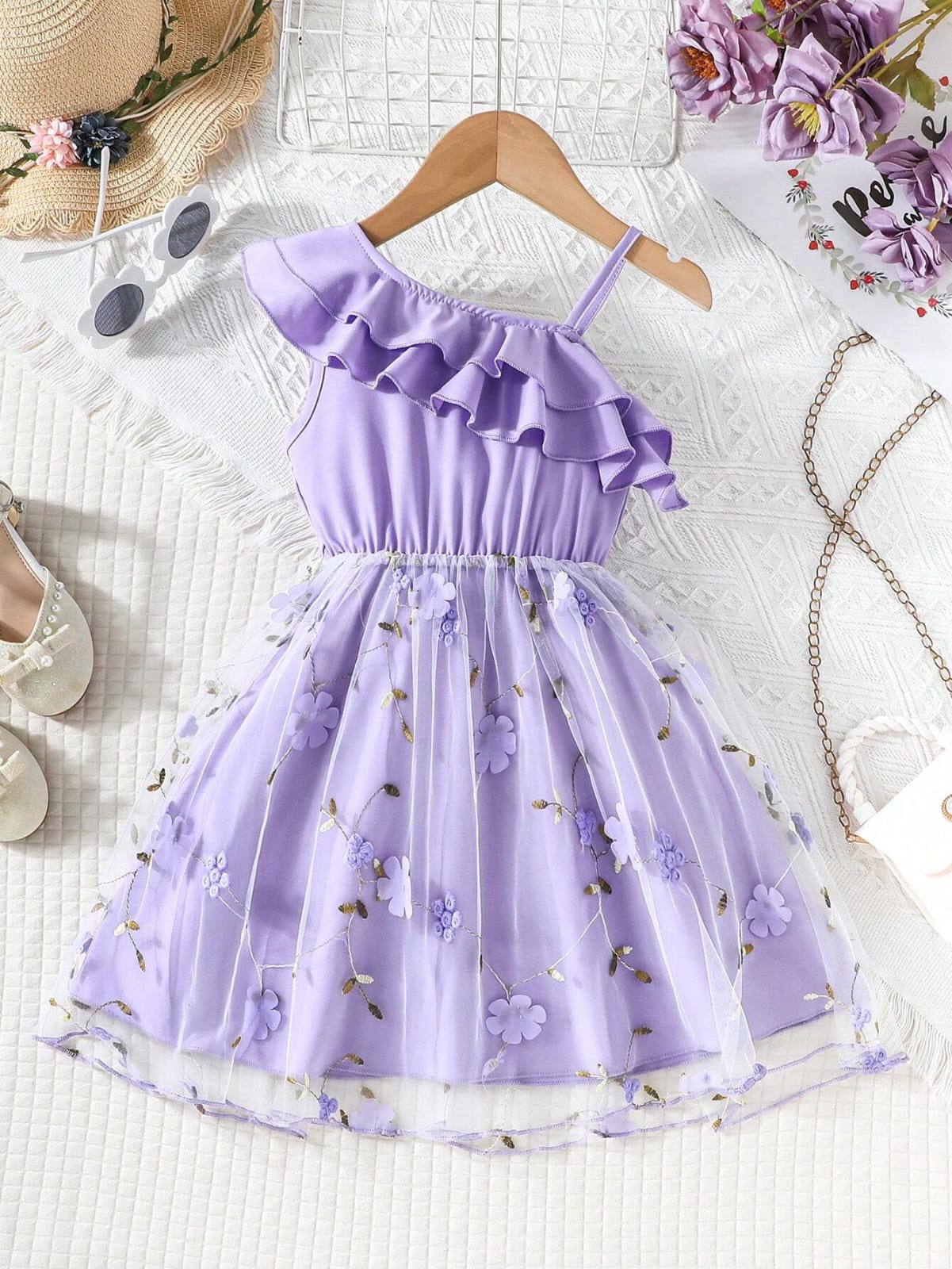 VESTIDO DE NIÑA