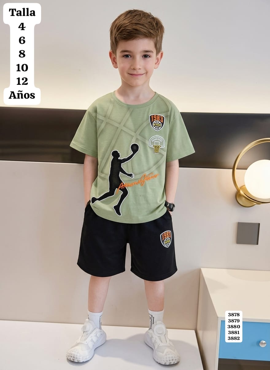CONJUNTO DE CAMISETA VERDE CLARO Y SHORT NEGRO DE NIÑO