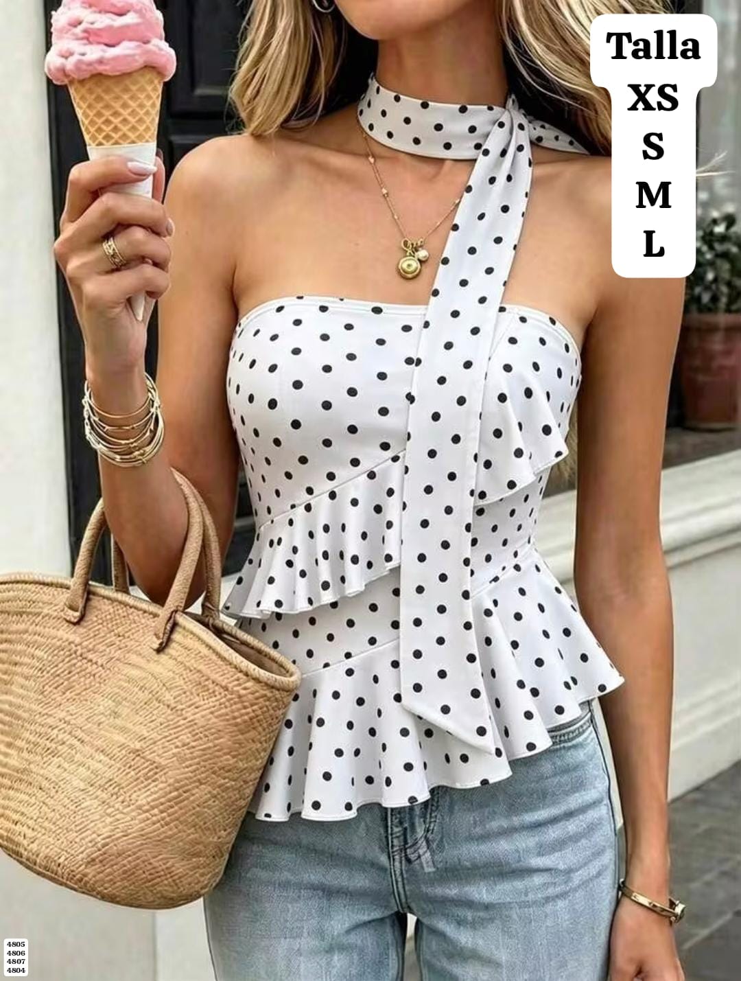 TOP ESTILO VUELOS ASIMETRICOS BLANCA CON LUNARES Y ACCESORIO DE MUJER
